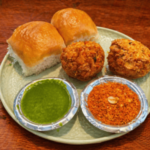 Kurkure Cheese Vada Pav [2]